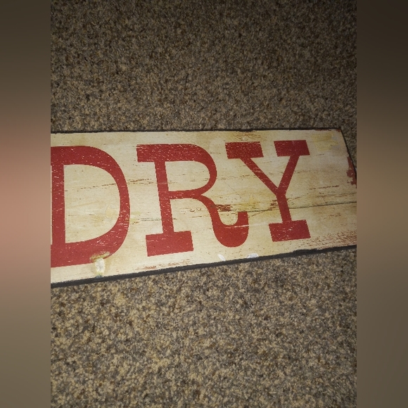 Rustic Wooden Laundry Sign - Picture 2 of 4